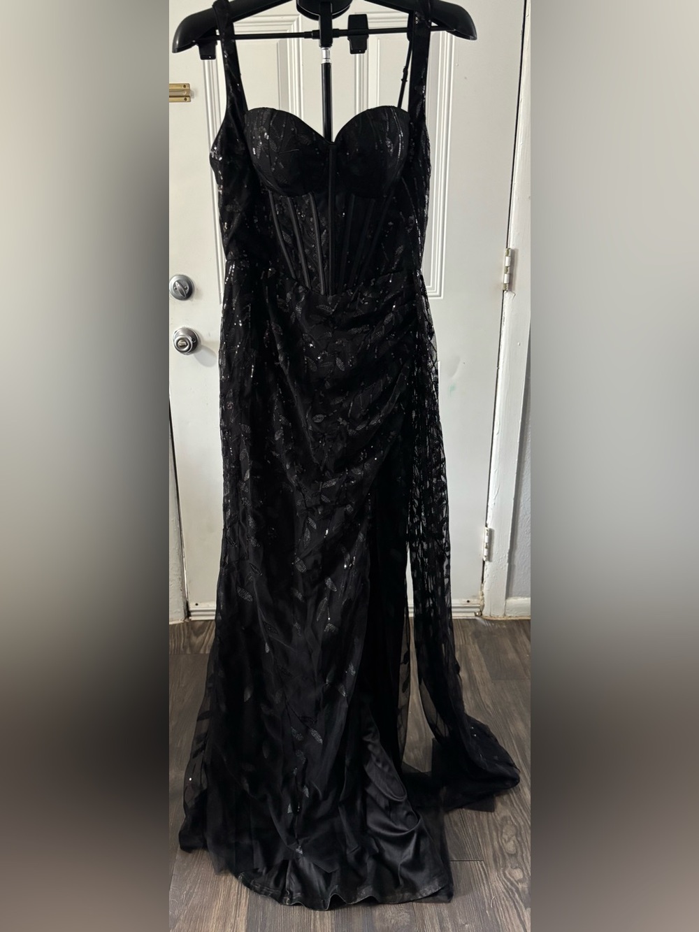 Macy’s Kadyce Black Sequined Corset Maxi Dress with Slit - Size L - Picture 8 of 16